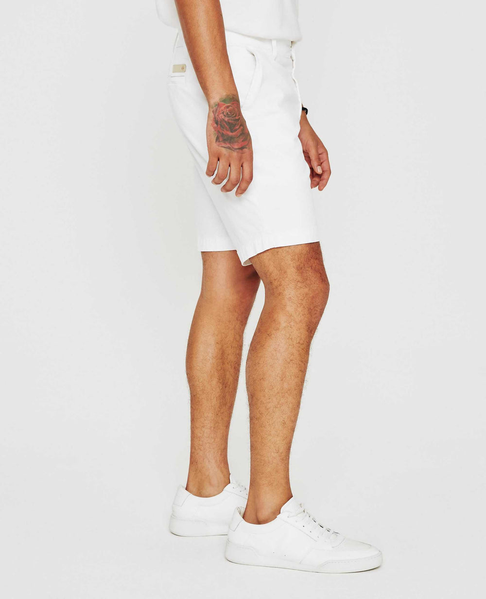 Wanderer short in white