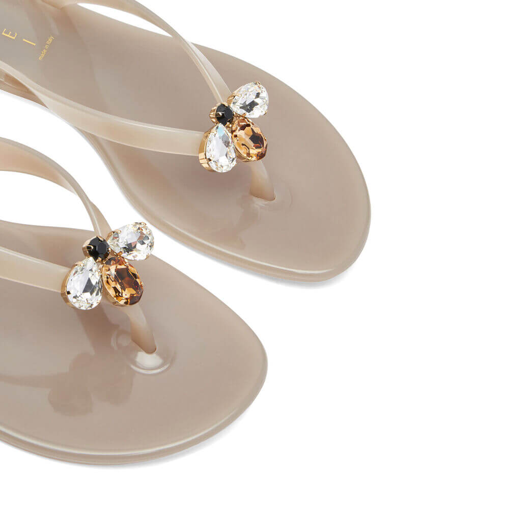 Jelly Queen Bee Beach Sandal