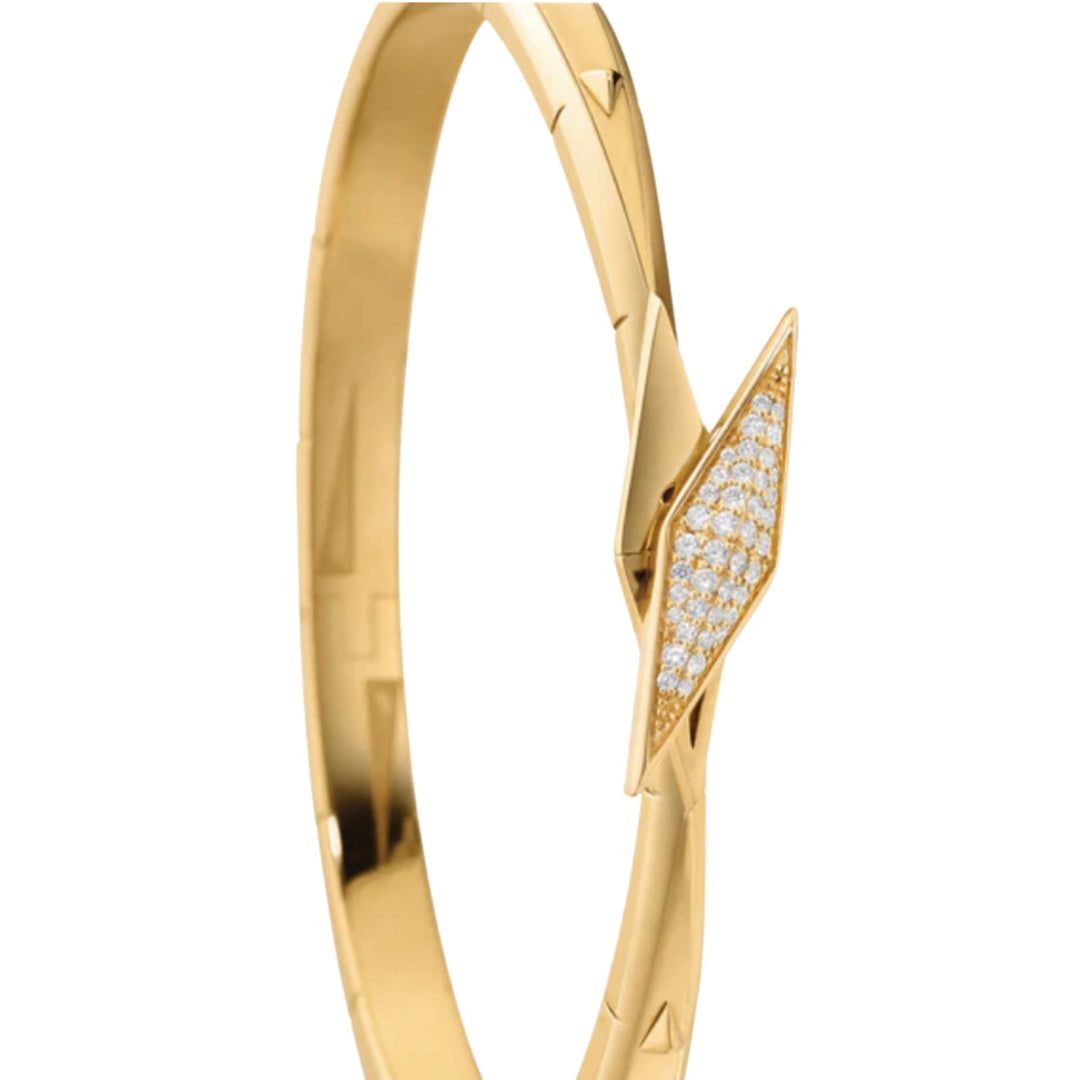 “Points North” 18K Yellow Gold Cuff With Pavé Diamond Clasp