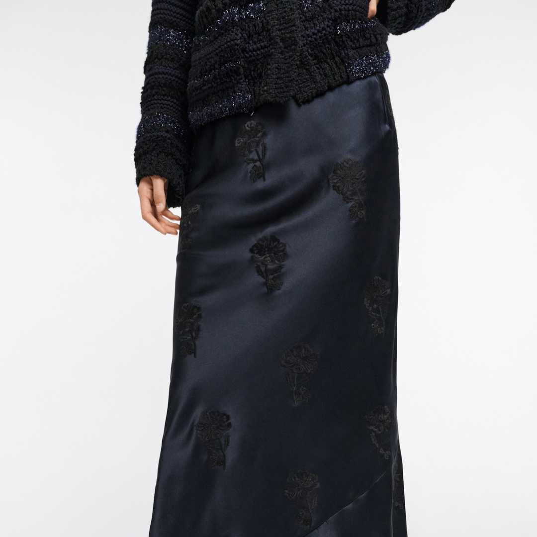 SENSE OF SHINE II skirt - satin embroidery navy/black