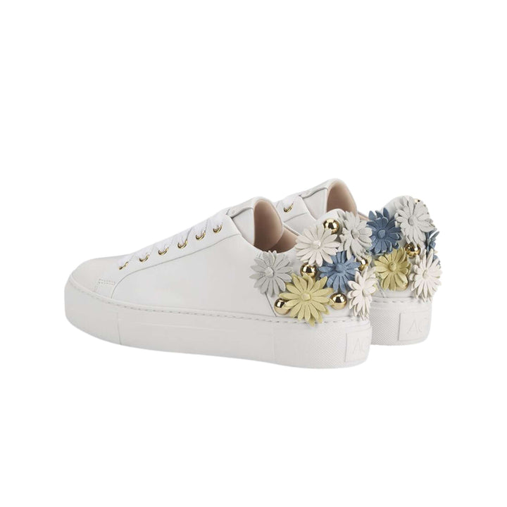 Daisy Sneaker