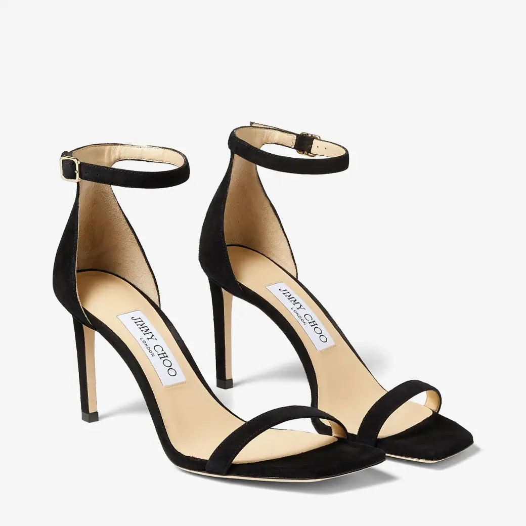 Heeled Sandal in Black Suede