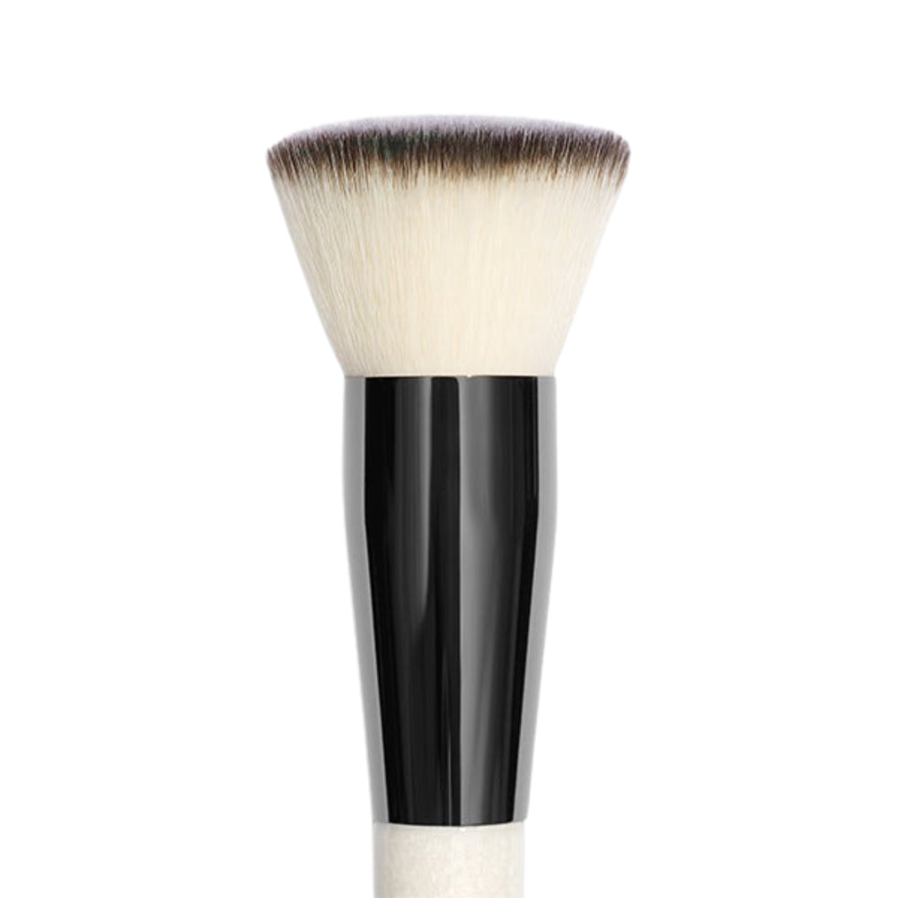 Chantecaille Buff and Blur Brush