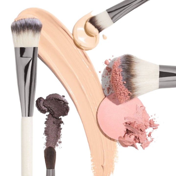 Chantecaille Cheek Brush