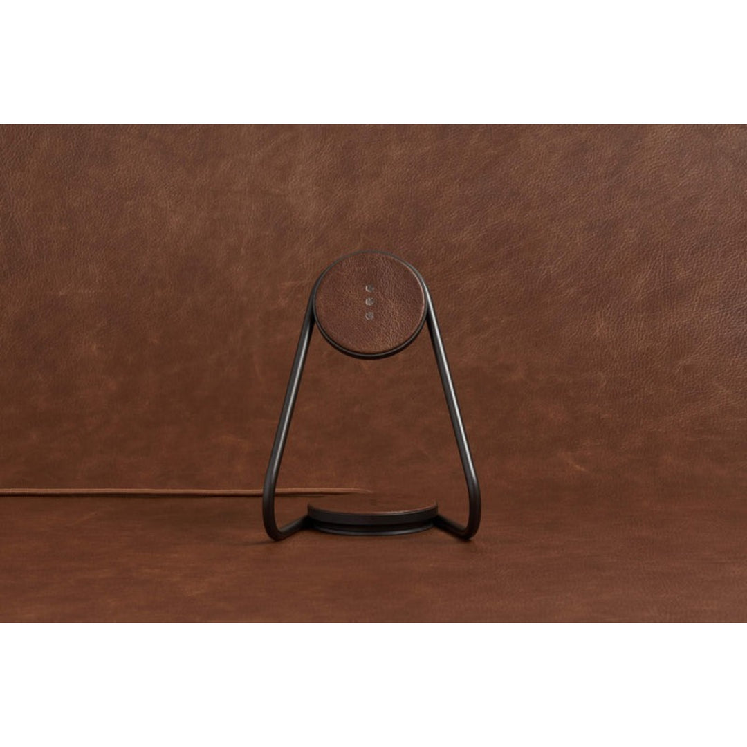 Courant Magnetic Leather Wireless Charger Stand in Saddle