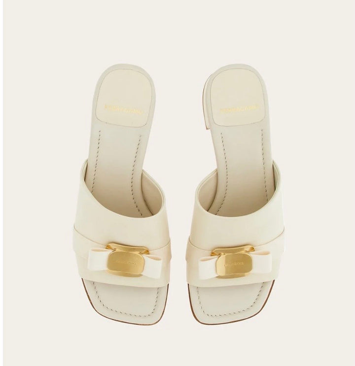 Vilna 40 Slide Sandal