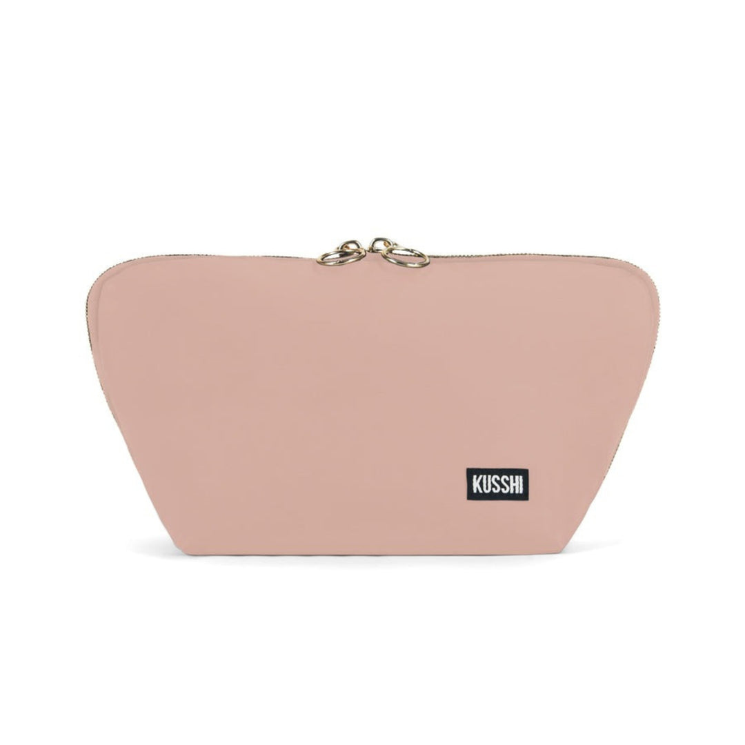 kusshi Signature Blush with Cool Grey Nylon