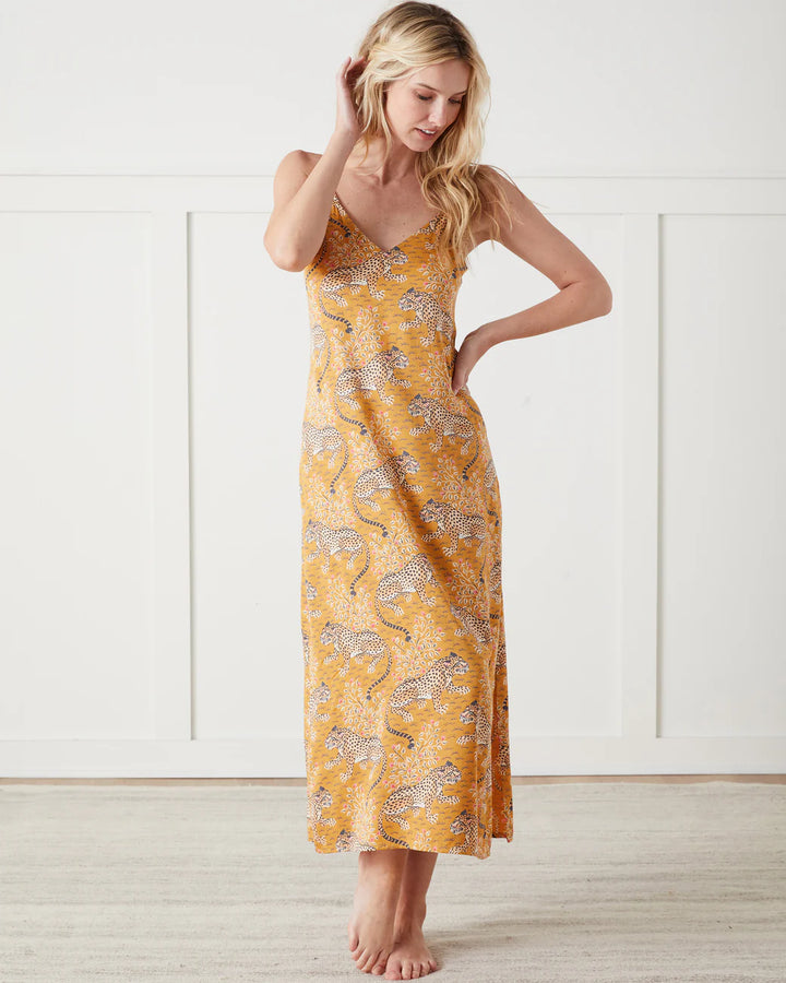 Bagheera Chic to Sleep Nightie in Tobaco