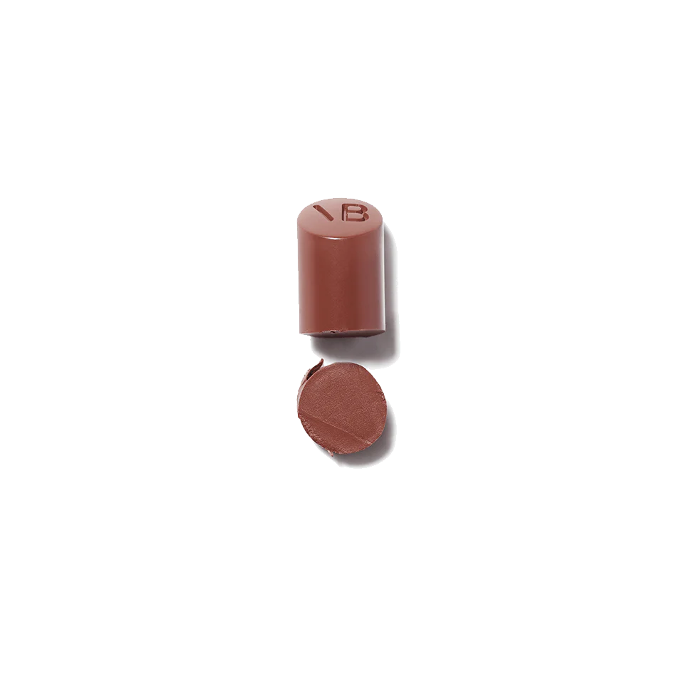 Posh Lipstick Moisturizing Colour Lipstick Pose