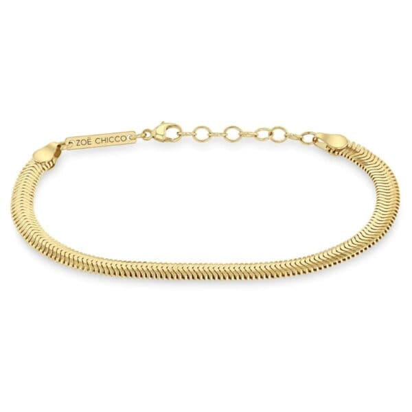 14k gold medium oval snake chain bracelet.