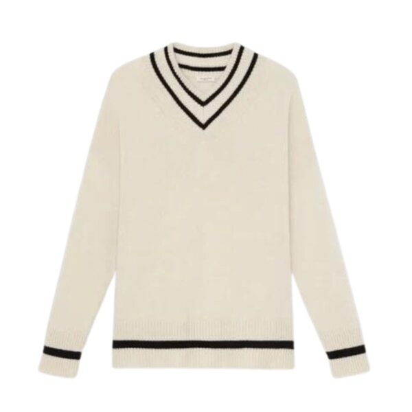 Ivy League sartorial codes—inspiration to the Fall 2023 collection—are rendered through flawless technique in this V-neck sweater, expertly knit with defining collegiate stripes and stacked ribbed trim. Refined in the House's signature pure cashmere, the relaxed shape features drop shoulders, angled seaming and a high-low hem.