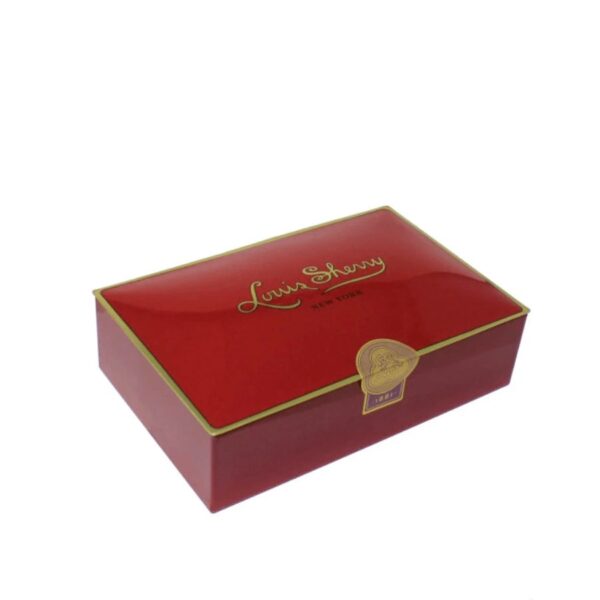 Louis Sherry's emblematic gift box is composed of a house selection of exquisite truffles renown for their creamy texture and exceptional silkiness. A truly delightful gift for anyone to indulge in the pleasure of fine chocolate. Tin: 6.3″L x 4″W x 1.75″T. 12 truffles per tin. Net. wt. 6 ounces. Shelf life: 9 months. Made in the USA of imported materials.